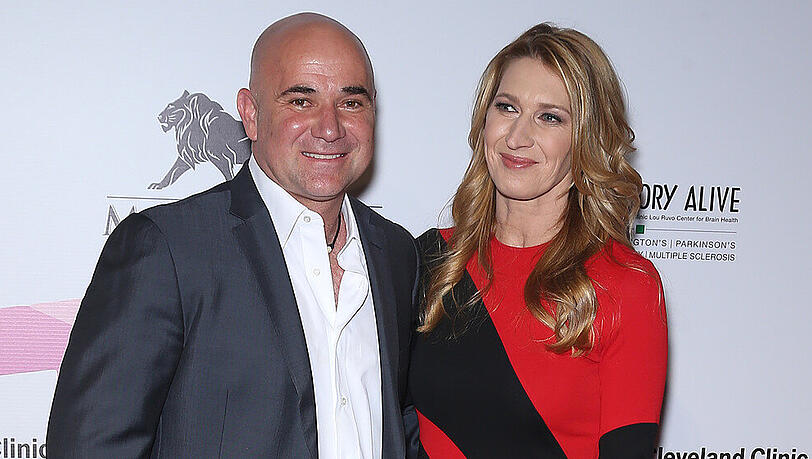 Andre Agassi und Steffi Graf bei einem gemeinsamen Auftritt in ihrer Heimat Las Vegas. Andre Agassi und Steffi Graf bei einem gemeinsamen Auftritt in ihrer Heimat Las Vegas.