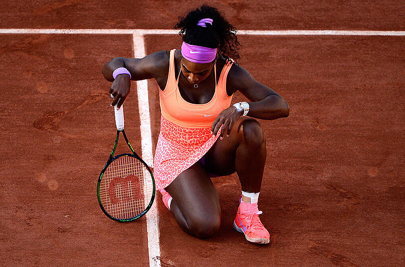 Ohne Drama geht es nicht: Serena Williams war auch im Halbfinale der French Open gegen Timea Bacsinszky aus der Schweiz für ein spektakuläres Schauspiel gut.
