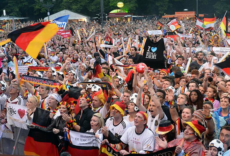 Die Bilder vom Public Viewing.