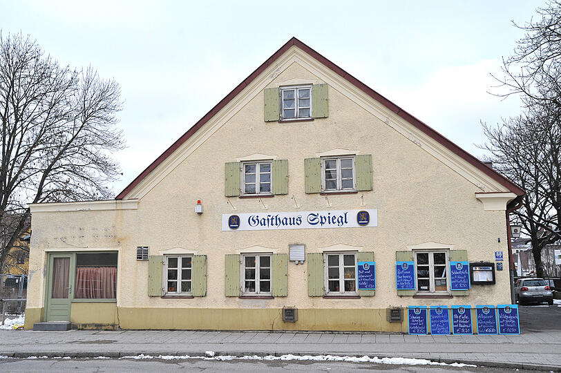 Der Spieglwirt ist die älteste Moosacher Wirtschaft. Im 1750 gebauten Haus findet es unser Bürgerreporter urgemütlich.