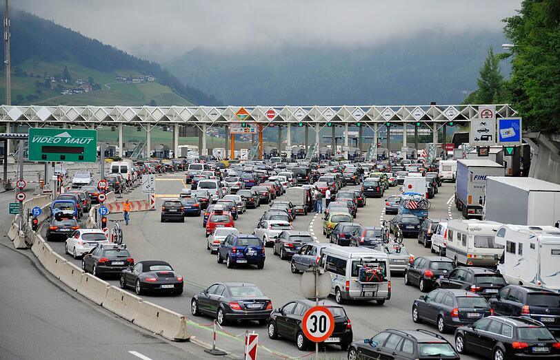 Der Unfall ereignete sich in Fahrtrichtung Brenner. (Archivbild)