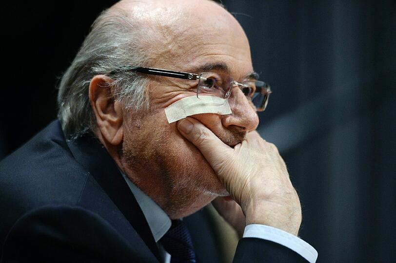 Gibt er wirklich auf? Nach eigenen Aussagen jedenfalls geht es Sepp Blatter nur noch um seine Ehre.