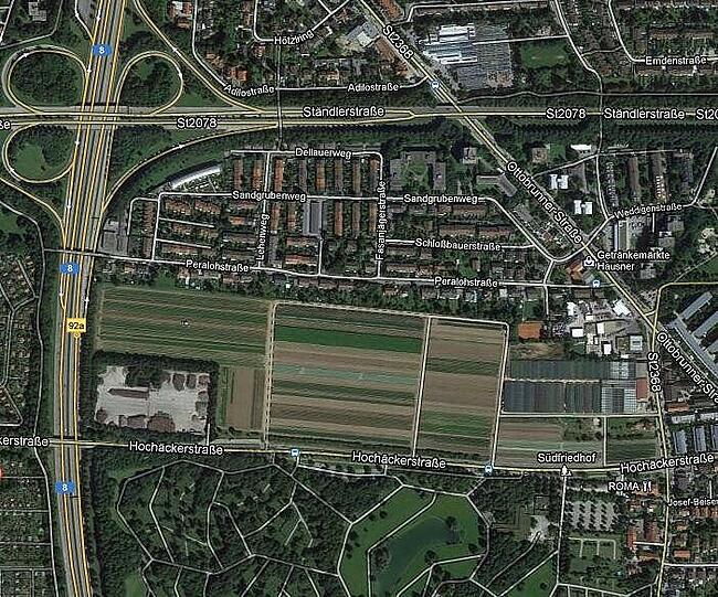 Auf diesem Grundstück in Perlach werden demnächst 1000 Wohnungen und 110 Einfamilienhäuser gebaut. Heute sind dort eine Gärtnerei und eine Kompostieranlage. Beide kommen weg.