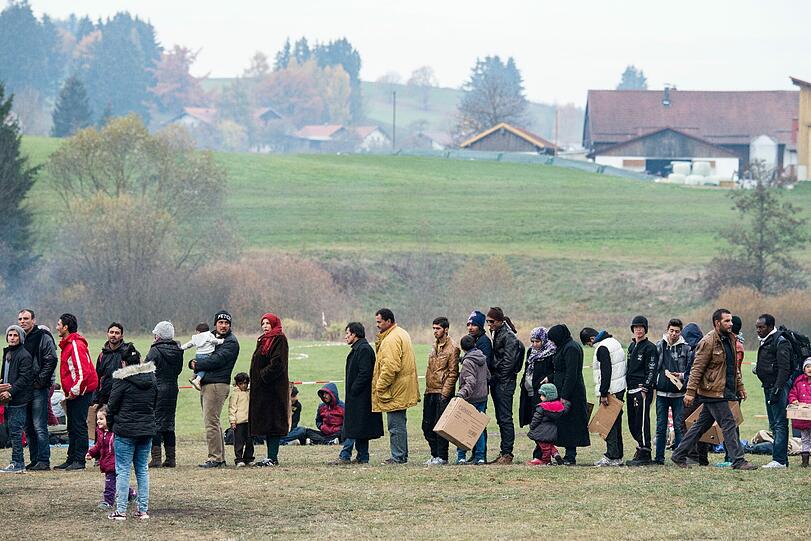 Österreich begrüßt Deutschlands leichte Wende im Flüchtlingskurs.