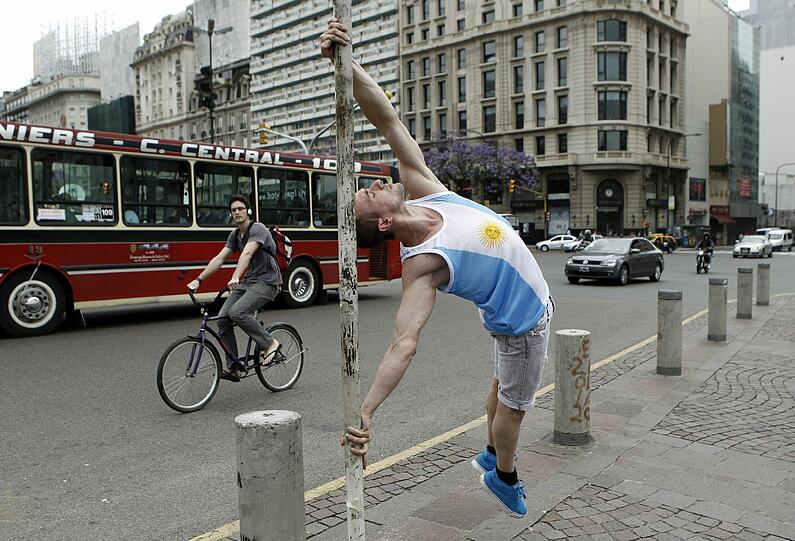 Die Pole Dancer erobern Buenos Aires.