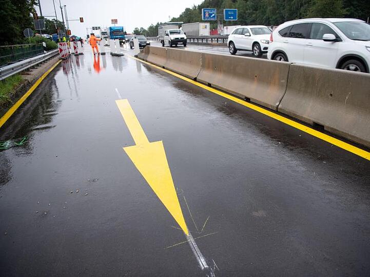 Die neu eröffnete dritte Spur auf der chronisch überlasteten Autobahn 8 am Walserberg im Bezirk Salzburg.
