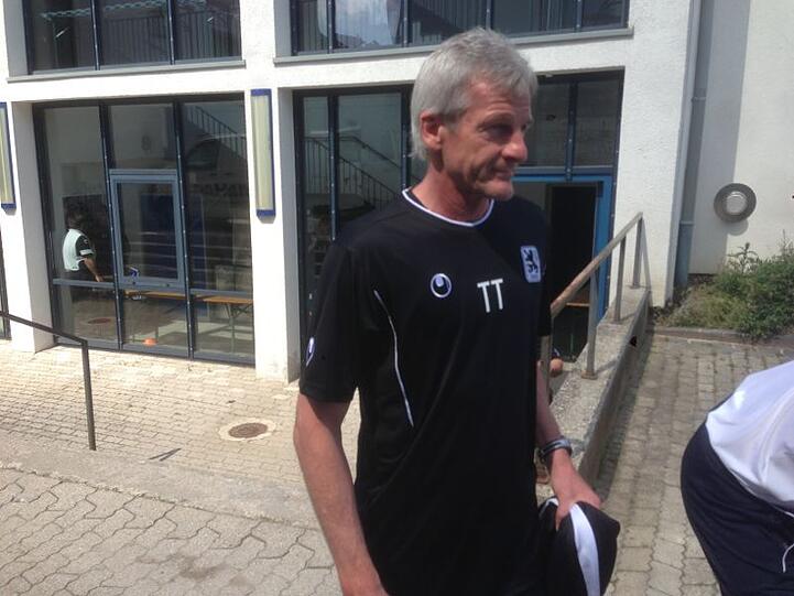 Am Samstag hieß es bei den Löwen wieder schwitzen: Als erstes Profi-Team starteten die Sechz?ger in die Saisonvorbereitung. Wir zeigen die Bilder vom Trainingsauftakt.
