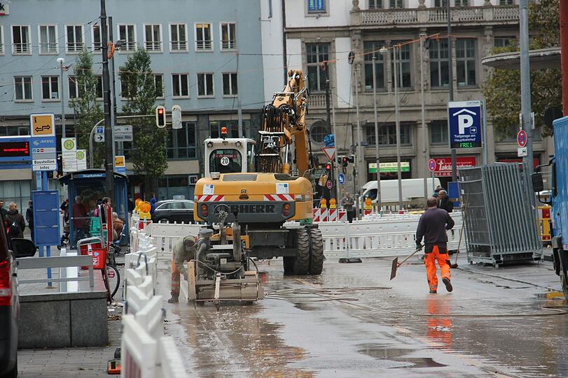 So sieht's seit Mittwoch am Münchner Hauptbahnhof aus: Baustelle soweit das Auge reicht