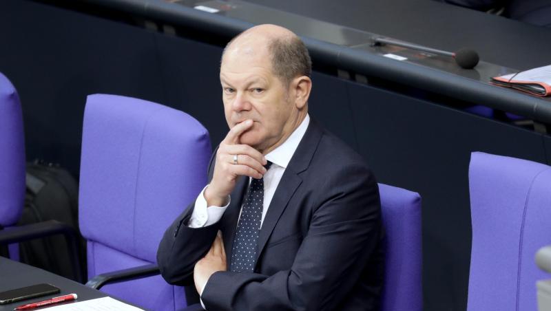 Scholz lehnt Konjunkturprogramme ab, um die Wirtschaft anzukurbeln. Scholz lehnt Konjunkturprogramme ab, um die Wirtschaft anzukurbeln.