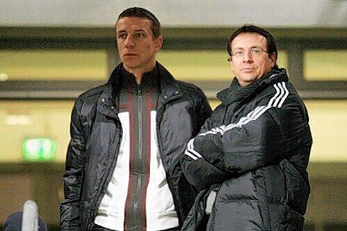Wenn Marek Mintal (links) geht, will Club-Manager Martin Bader noch im Winter einen Nachfolger präsentieren.