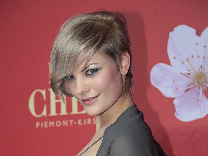 "Germany's next Topmodel" von 2008 ist jetzt Mama: Jennifer Hof