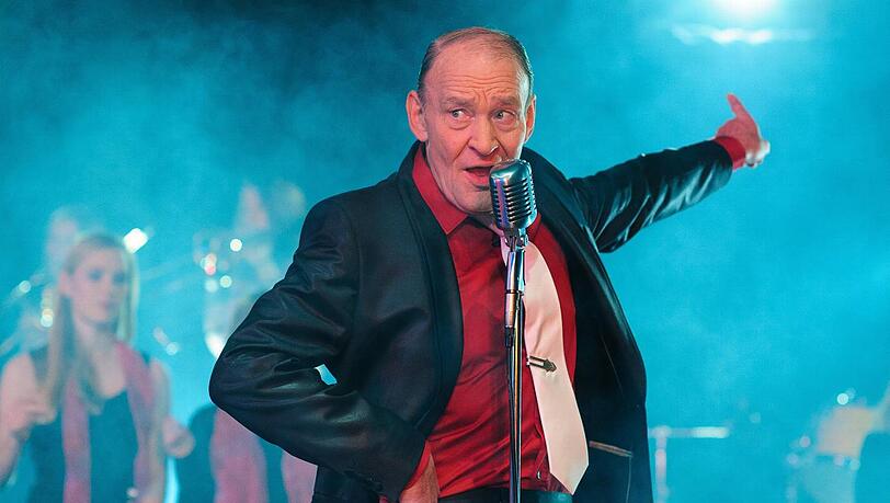 Schauspieler Michael Mendl spielt in der Kino-Action-Komödie "Warum Siegfried Teitelbaum sterben musste" auf lau mit. Schauspieler Michael Mendl spielt in der Kino-Action-Komödie "Warum Siegfried Teitelbaum sterben musste" auf lau mit.