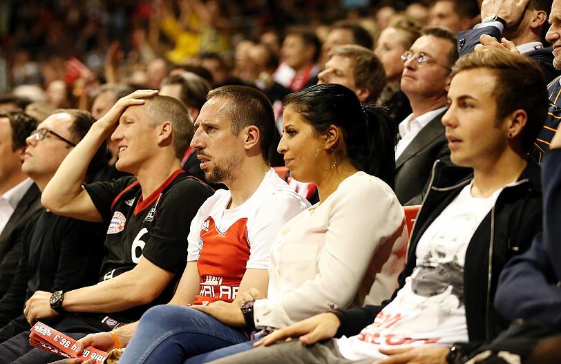 Weitere Fotos von den Fußball-Profis im Audi-Dome.