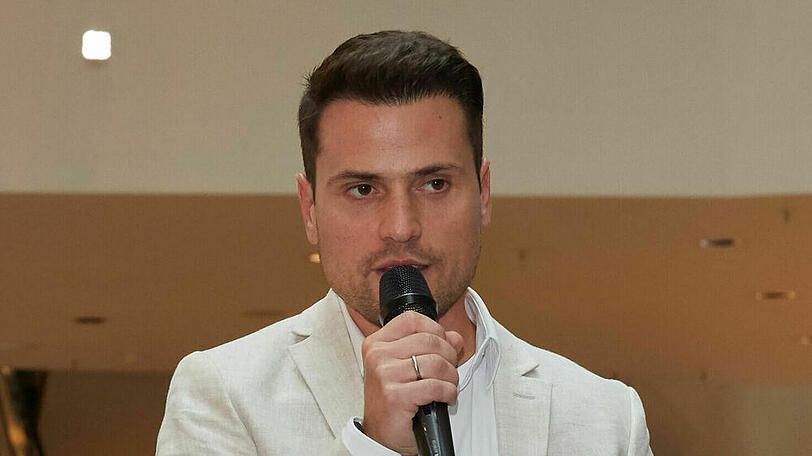 Rocco Stark bei einem Auftritt in Berlin