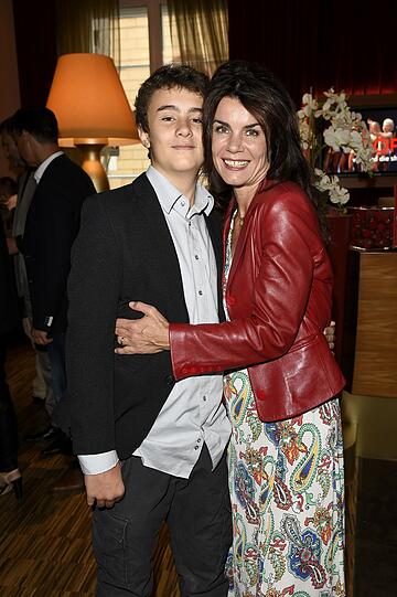 Nicola Tiggeler und Sohn Nelson Peach