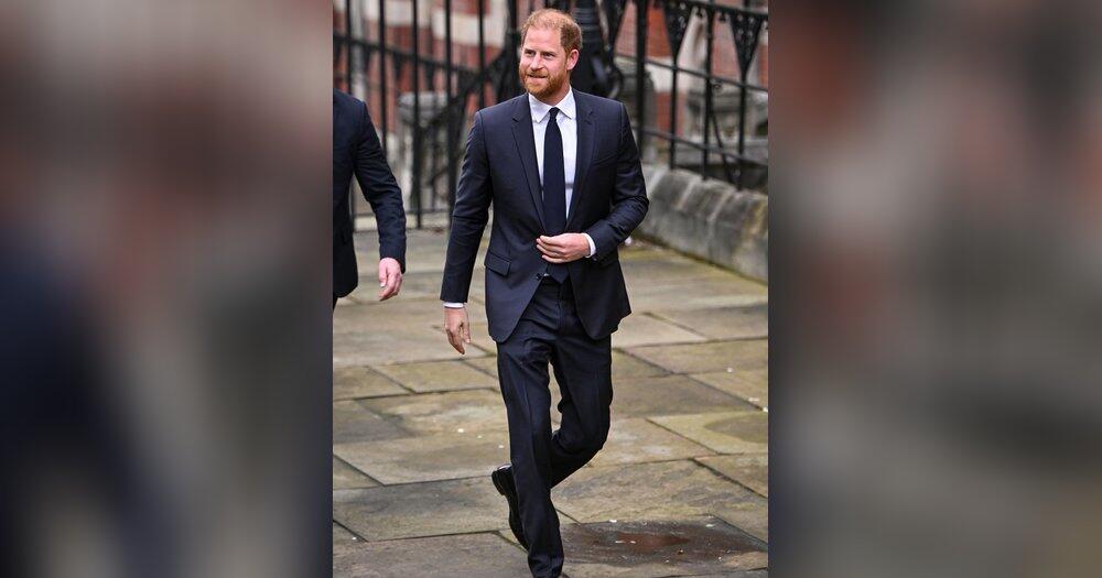 Prozessauftakt-in-London-Prinz-Harry-ist-vor-Ort