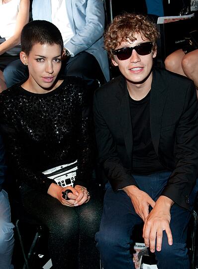 Die Stars und Sternchen auf der Fashion Week in Berlin - sehen Sie hier die besten Bilder...