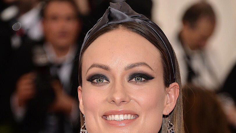 Auch Olivia Wilde steht auf Smokey Eyes Auch Olivia Wilde steht auf Smokey Eyes