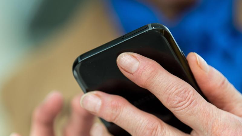 Noch gibt es keine Einigugn über die Einführung einer "Stopp-Corona-App". Noch gibt es keine Einigugn über die Einführung einer "Stopp-Corona-App".