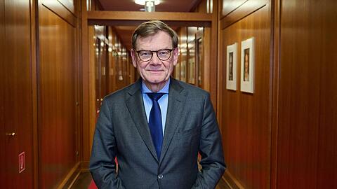 Au&szlig;enminister Johann Wadephul (CDU) fordert Geduld bei der Umsetzung des Gaza-Friedensplans.