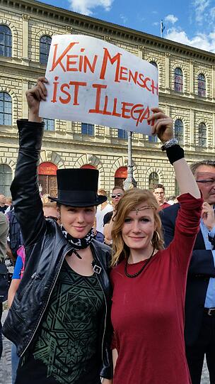 Tausende demonstrieren am Montag gegen die Asylpolitik der bayerischen Staatsregierung.
