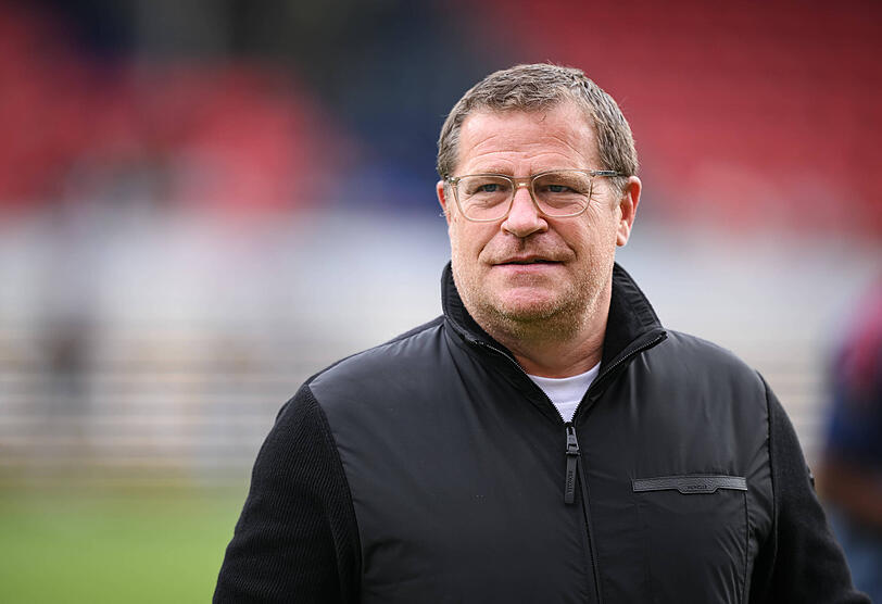 Max Eberl über Jamal Musialas Erkrankung: "Intern wissen wir länger Bescheid, auch die Spieler. Für uns ist es Alltag geworden." Max Eberl über Jamal Musialas Erkrankung: "Intern wissen wir länger Bescheid, auch die Spieler. Für uns ist es Alltag geworden."