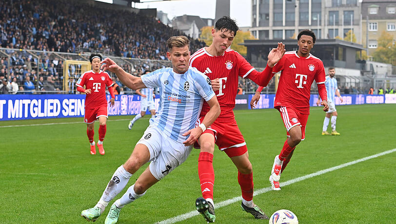 Routinier Florian Niederlechner warf sich auch im Derby rein, blieb aber glücklos. Routinier Florian Niederlechner warf sich auch im Derby rein, blieb aber glücklos.