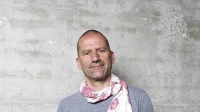Gastronom und Yogalehrer Michi Kern unterstützt Mut. Gastronom und Yogalehrer Michi Kern unterstützt Mut.