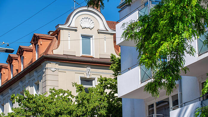 Altbau und Neubau in Schwabing: "Eine Trendwende bei den Immobilienpreisen, über die bereits des Öfteren in der Öffentlichkeit spekuliert wird, ist noch nicht absehbar", sagt VDP-Hauptgeschäftsführer Jens Tolckmitt.