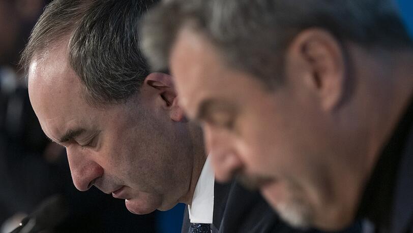 Regieren seit 2018 miteinander: Ministerpräsident Markus Söder (r., CSU) und Freie-Wähler-Chef Hubert Aiwanger. Die Frage ist nur: Wie lange noch?