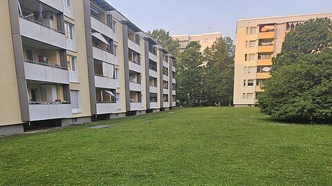 Die Bewohner dieser Wohnanlage im Hasenbergl k&ouml;nnen sich freuen: Sie bekommen nun Tausende Euro zur&uuml;ck.