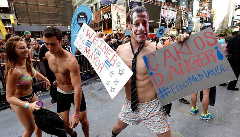 National Unterwear Day: Die Bilder vom irren Weltrekordversuch auf dem Times Square.