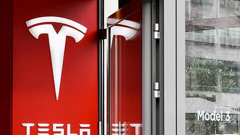 Tesla hat einen weiteren Quartalsgewinn erzielt.