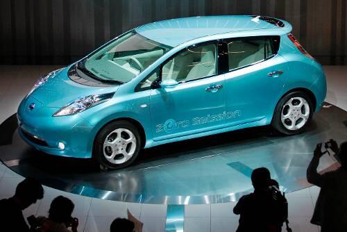 Entblättert: der neue Nissan Leaf (= Blatt).
