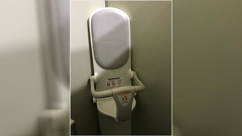 Solche Kindersitze will die CSU für öffentliche Toiletten.