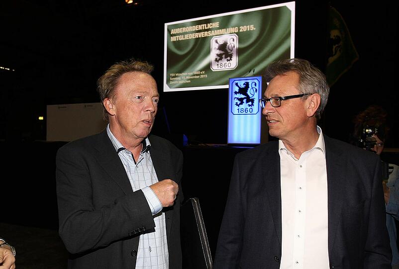 Die Bilder von der außerordentlichen Mitgliederversammlung des TSV 1860 im Zenith.