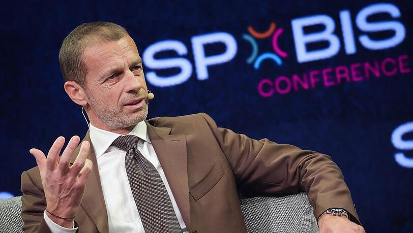 UEFA-Präsident Aleksander Ceferin bei einem Podiumsgespräch auf der Branchenkonferenz SpoBis.