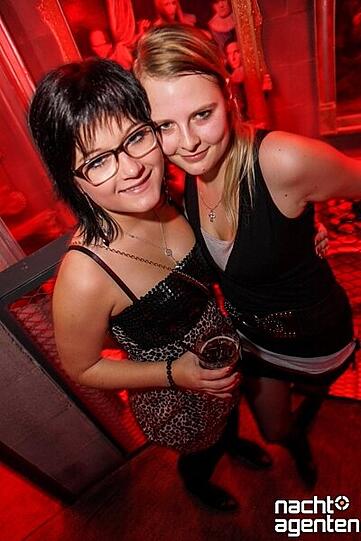 So feierte München am Samstag im Harry Klein bei der Party Kontra Rave. Mehr davon gibt's unter: www.nachtagenten.de