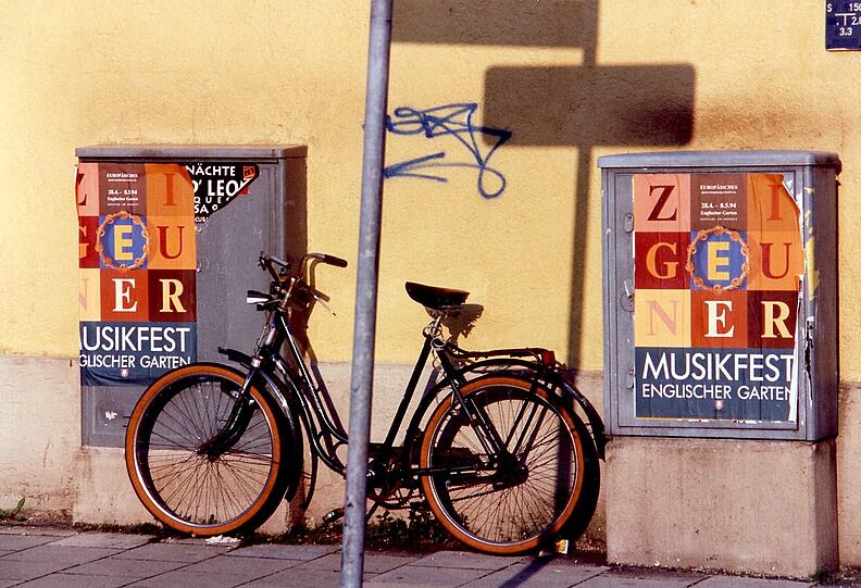 AZ-Leser Manfred Sieber hat eine ganze Serie von Schwabing-Stillleben fotografiert. Die gelungenen Bilder...