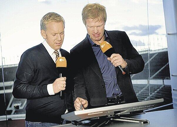 Oliver Kahn (rechts) lobte im ZDF den Leverkusener Torwart Rene Adler.
