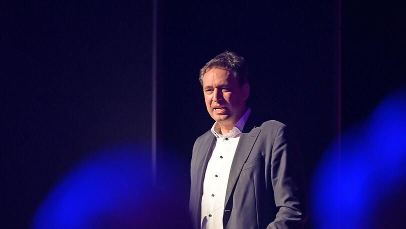 Justizminister Georg Eisenreich (CSU) ist besorgt. Denn strafbarer Hass und Hetze haben in Bayern ein erschreckendes Ausma&szlig; erreicht. (Archivbild)