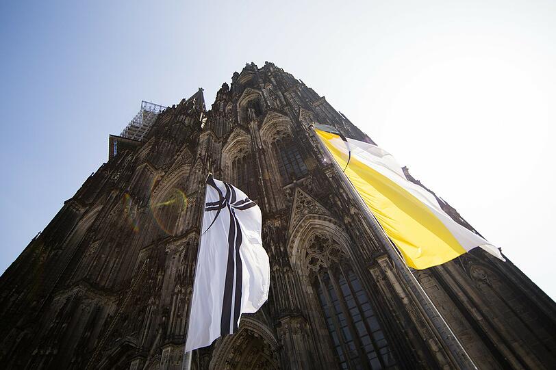 Weitere Bilder rund um den Gedenkgottesdienst in Köln.