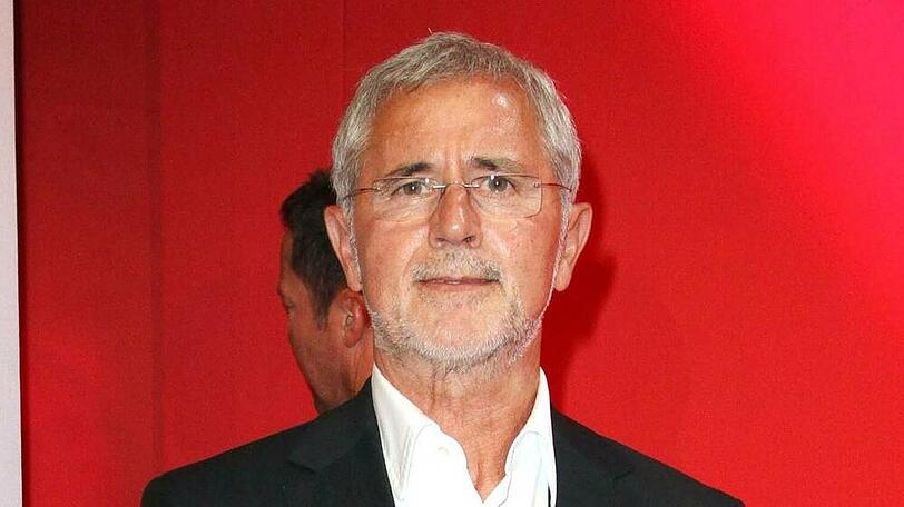 Gerd Müller bei einer Preisverleihung 2013