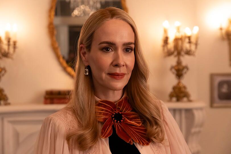 Neben einigen neuen Gesichtern erwarten Fans in "American Horror Story: 13" zwischen Spukhotel, M&ouml;rderhaus und Hexenzirkel auch altbekannte Stars wie Sarah Paulson.