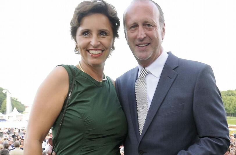 Vorwüfe haben sich nicht bestätigt: Hubert Haderthauer, der Mann von Sozialministerin Christine Haderthauer, hat bei seiner Doktorarbeit nicht abgeschrieben.