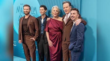 Die Stars aus "Malcolm mittendrin" sind wieder vereint. V.l.: Christopher Kennedy Masterson, Justin Berfield, Jane Kaczmarek, Bryan Cranston und Frankie Muniz.