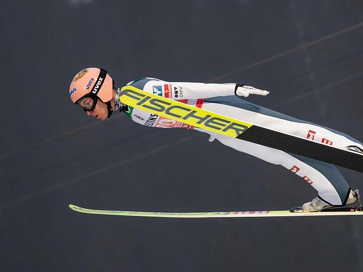 Stefan Kraft gelang mit 136 Metern der beste Sprung der Qualifikation.