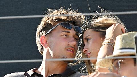 Waren nicht nur zusammen beim Tennis, sondern auch auf der Wiesn: Tom Bischof und Josefine Scholl. (Archivbild)