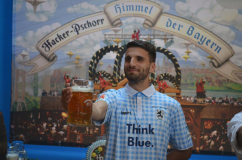 Musste sich beim traditionellen Masskrugstemmen beweisen: Neu-Löwe Valdet Rama.
