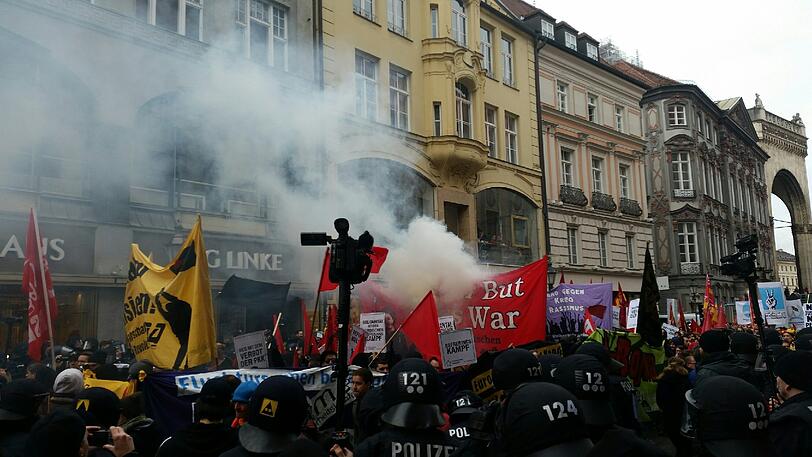 Die Bilder zur Demonstration gegen die Sicherheitskonferenz in München...